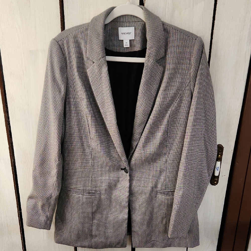 Nine West Classic Black And White Blazer Size Medium